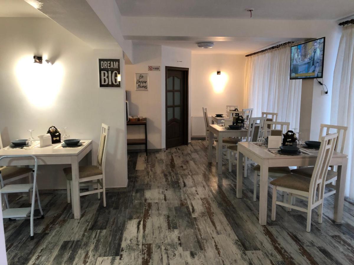 Vila Loft Cube Sinaia Eksteriør billede