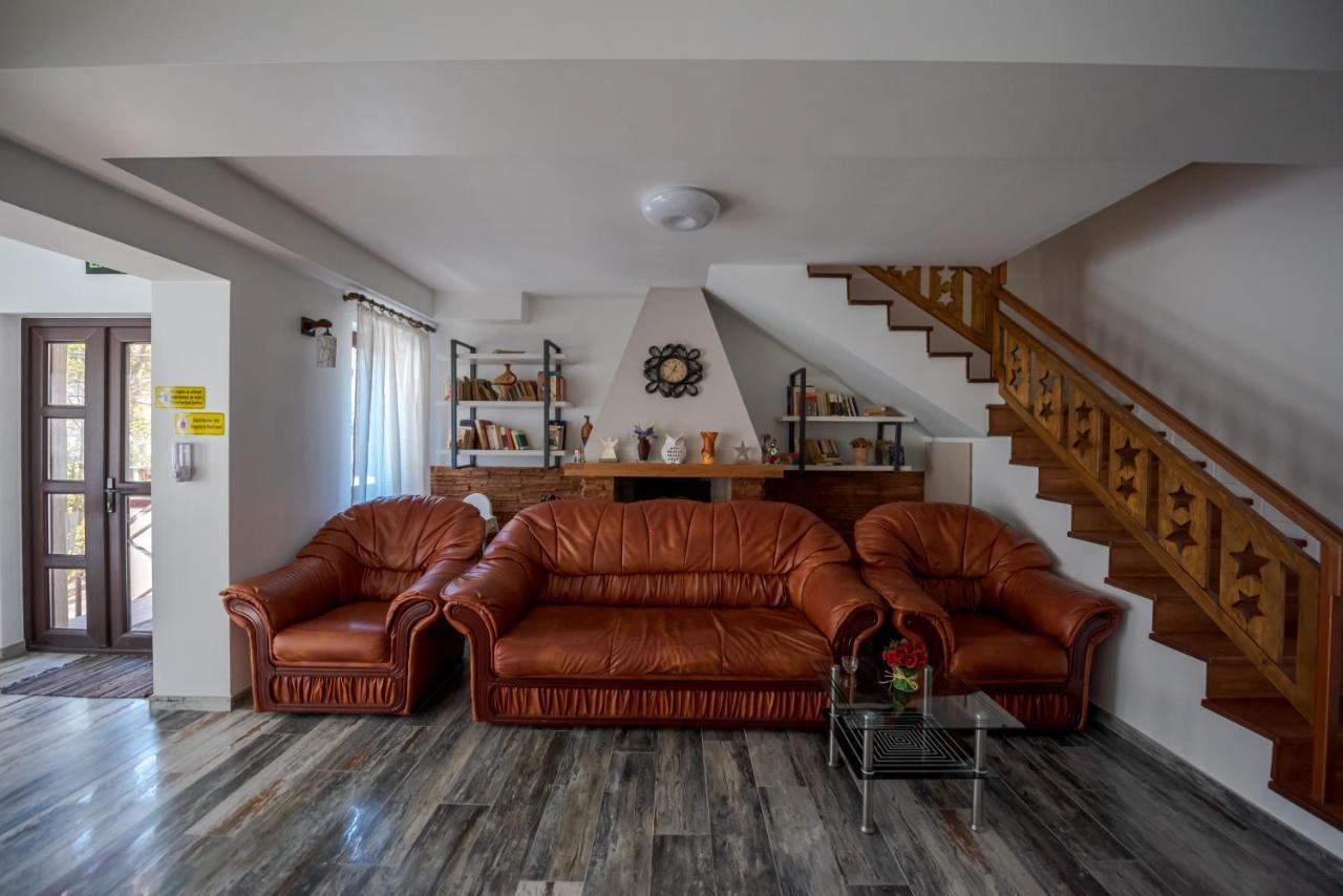 Vila Loft Cube Sinaia Eksteriør billede